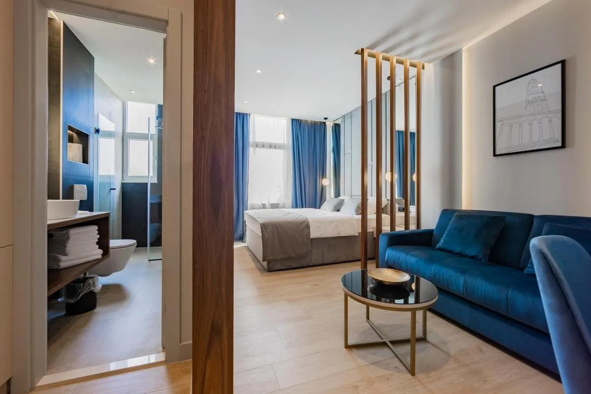 Image 2 of Caldo Luxury Rooms