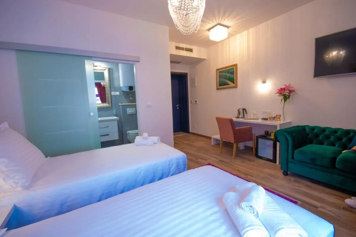 Image 5 of Center Luxury Rooms 2