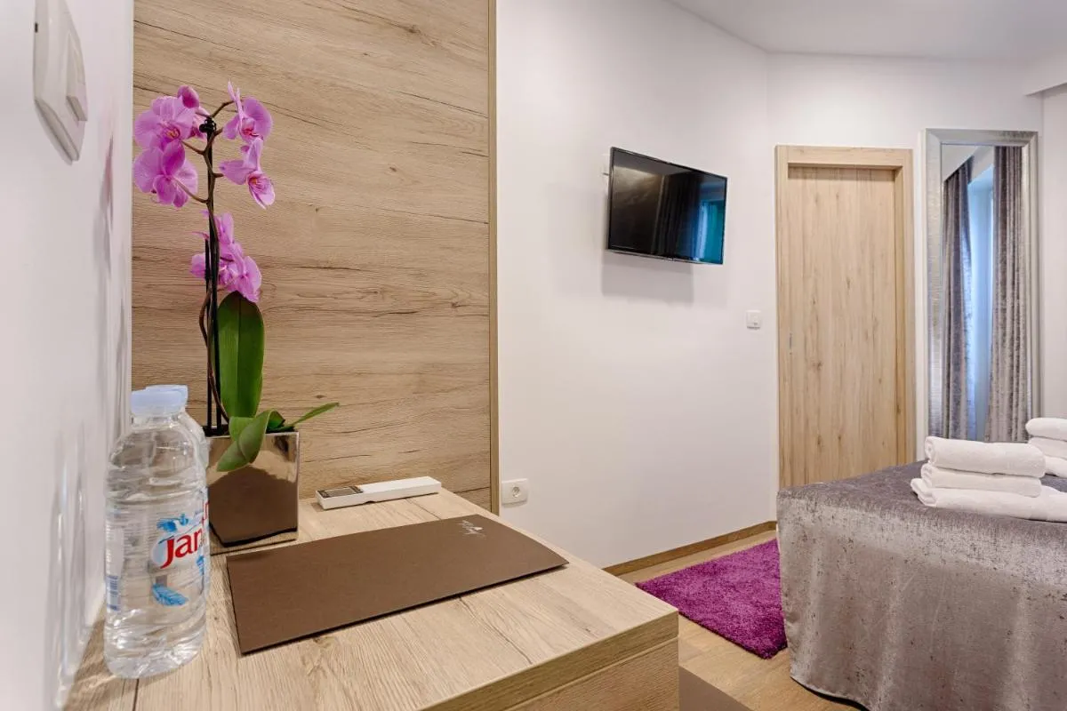 Image 4 of Central Pearl by Nono Ban Rooms
