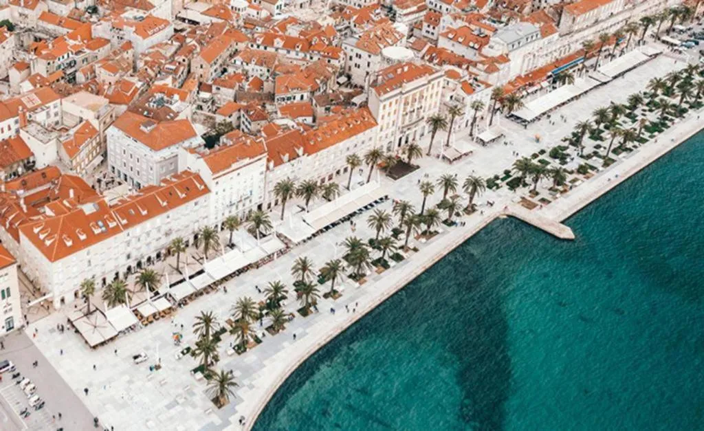 Image 2 of Central Split Haven