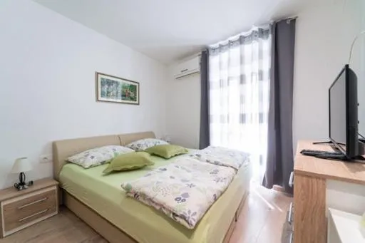 Image 2 of Charming apartment in Old Town