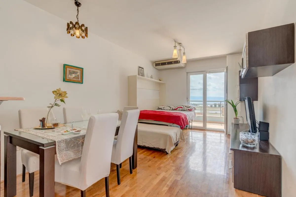 Image 2 of Comfy & Urban apartment on Žnjan near beach
