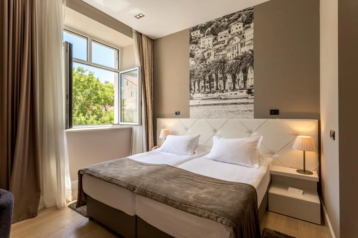 Image 1 of Cornaro Hotel
