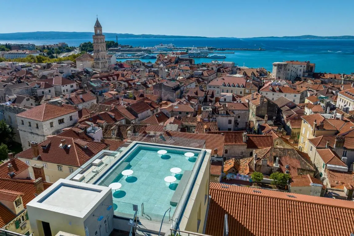 Image of Cornaro Hotel