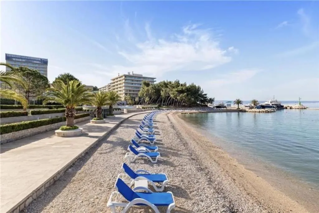 Image 3 of DELUX Penthouse F. with view on beach in the Split