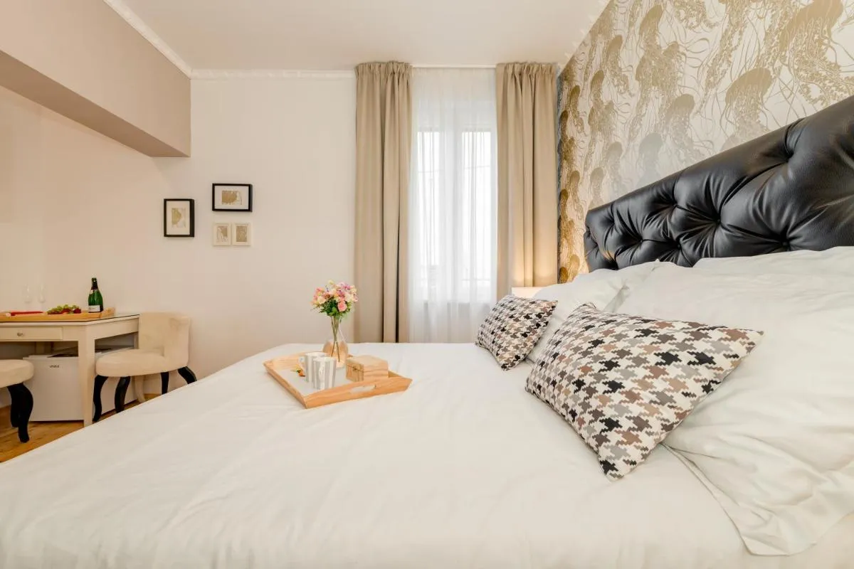 Image 3 of Deluxe Rooms Tramonto