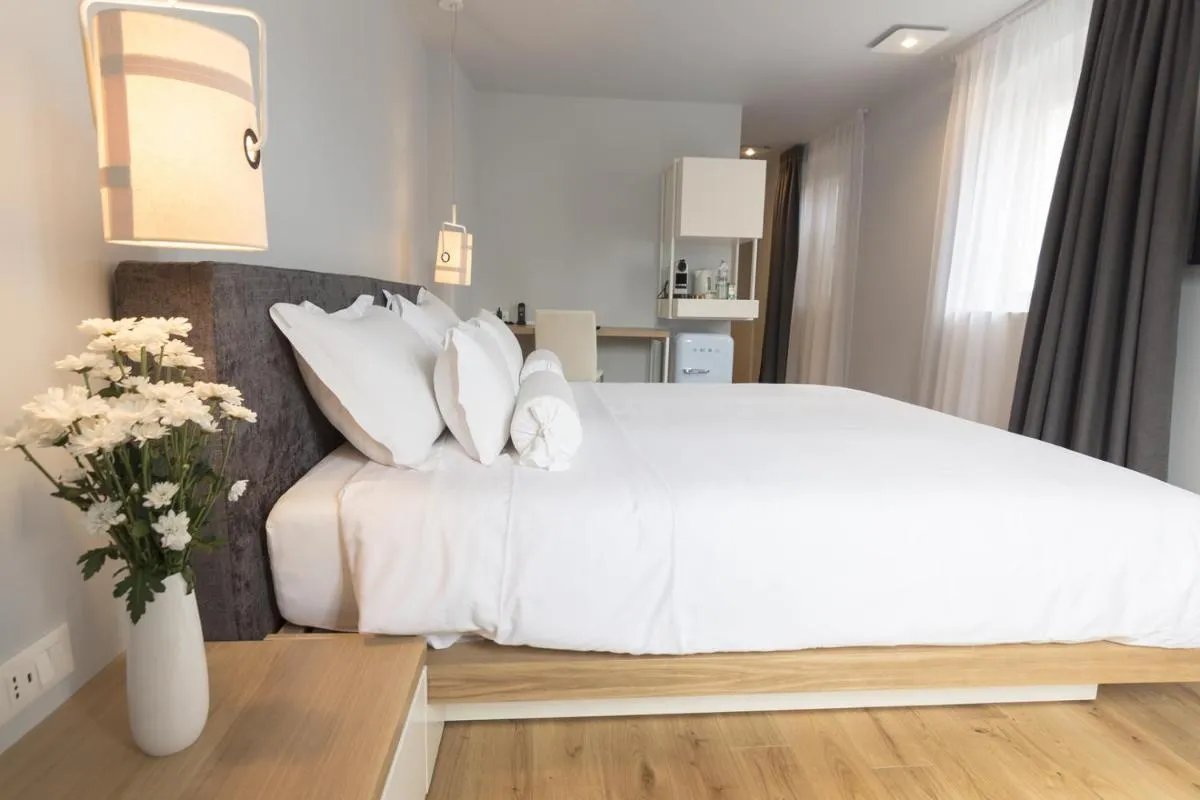 Image 5 of Divota Apartment Hotel