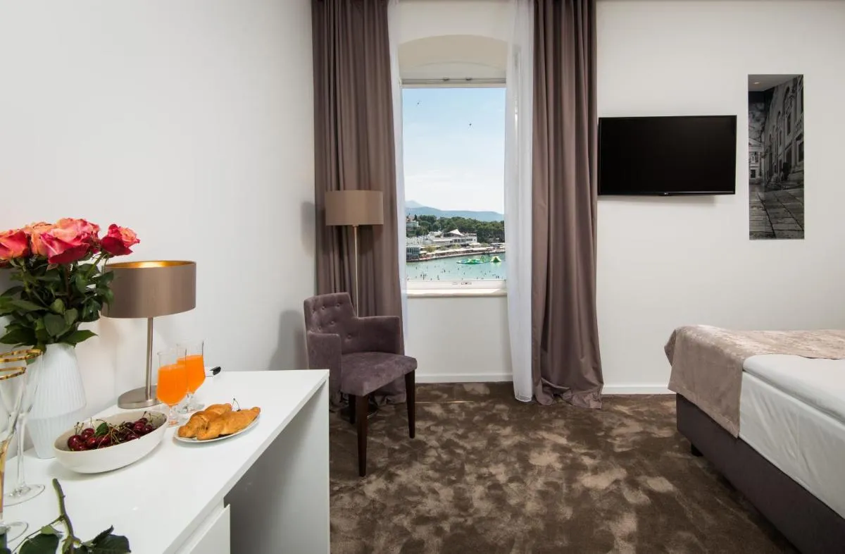 Image 2 of Dream Luxury Rooms