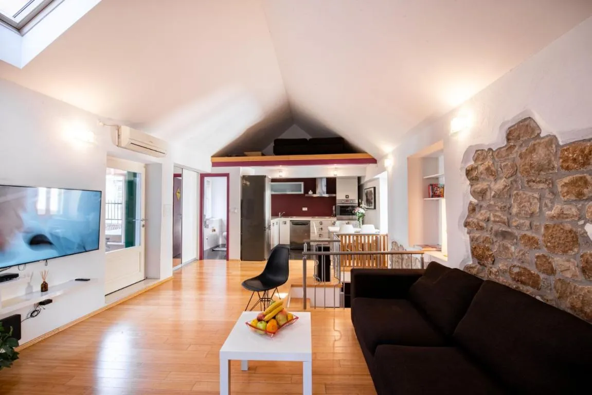 Image of Duplex with terrace in the city centar