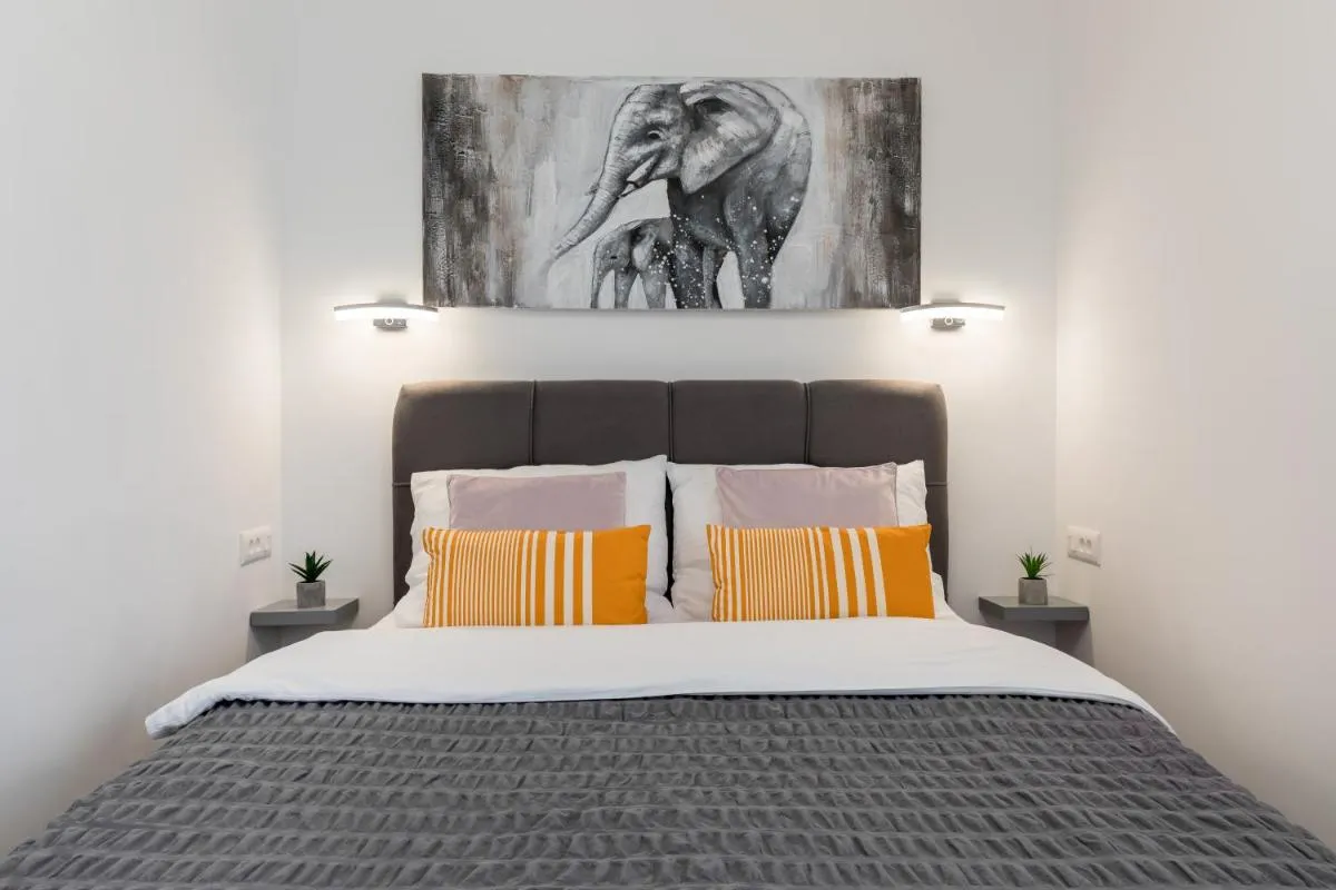 Image 1 of Elysian Zen Luxury Apartment – Two Bedroom Apartment with Terrace and Sea View