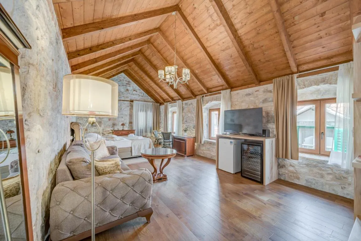 Image of Emperor Suite – Beyond Timeless
