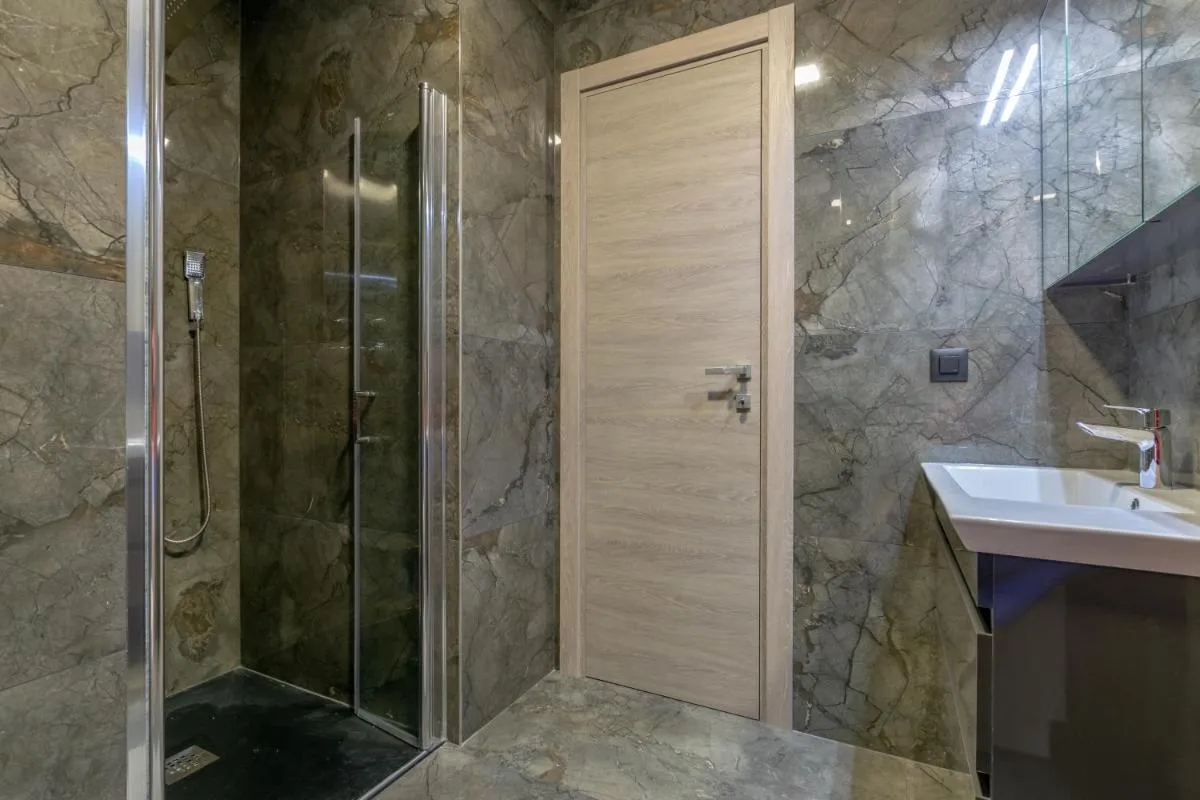 Image 1 of Empress apartment
