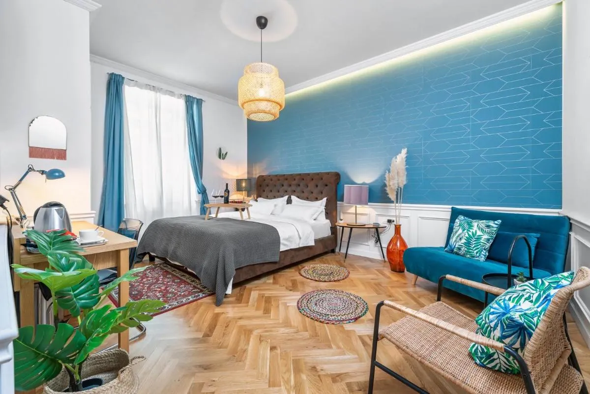 Image 3 of Evala luxury rooms with pool and garden
