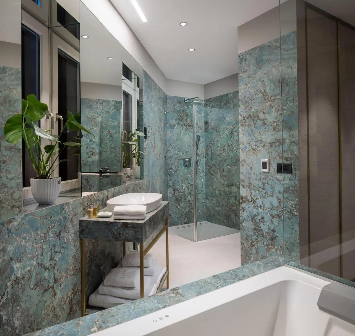 Image 2 of Five Elements Luxury Rooms