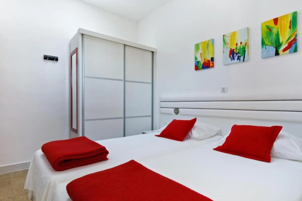 Image 6 of Fully equiped Apartments for 3 adults