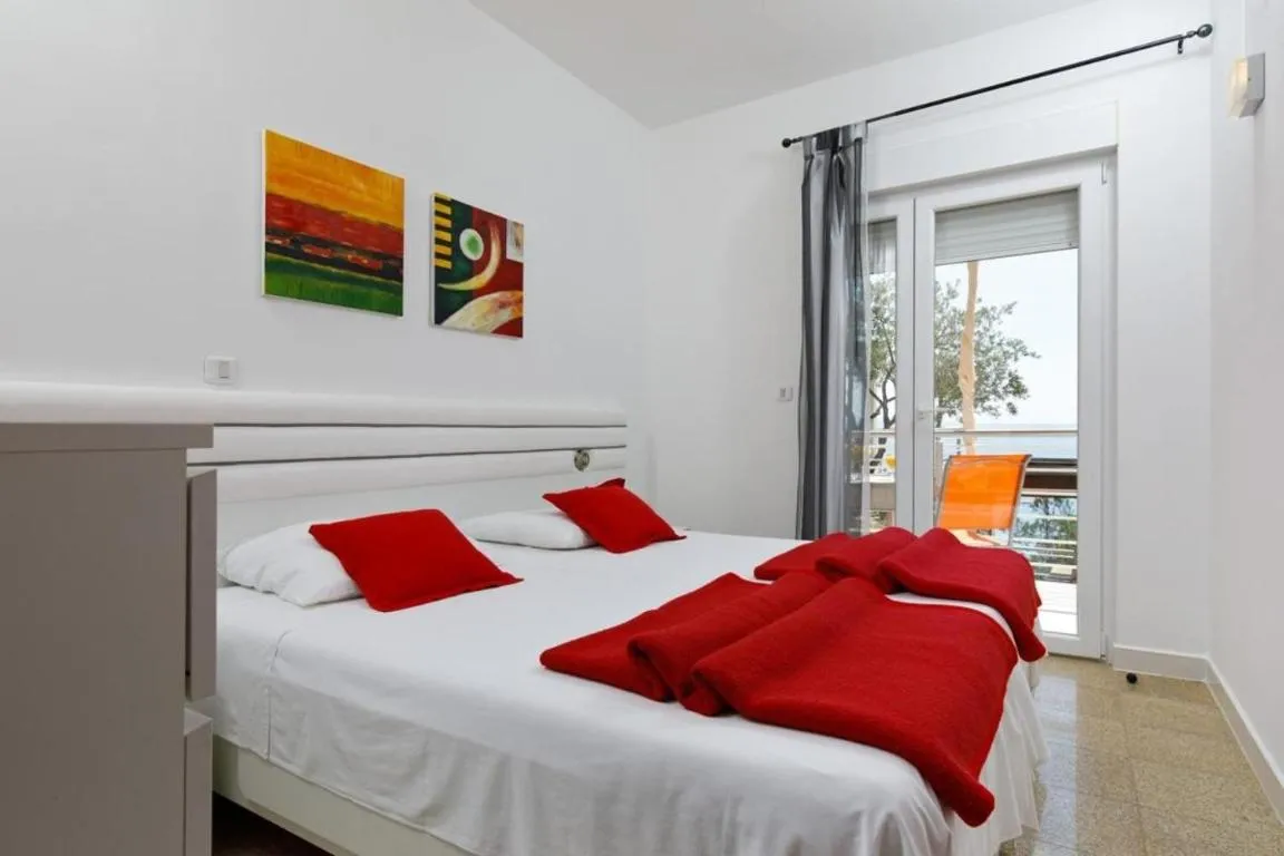 Image of Fully equiped Beach Apartments with its own balcony