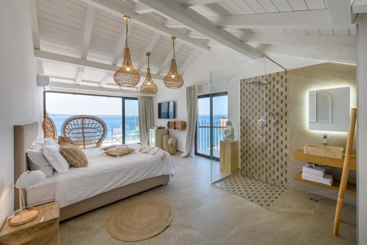 Image 1 of Gallery Luxury Suites & Rooms-Only Adults