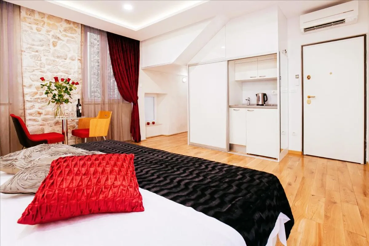 Image 6 of Get Split Luxury Apartment