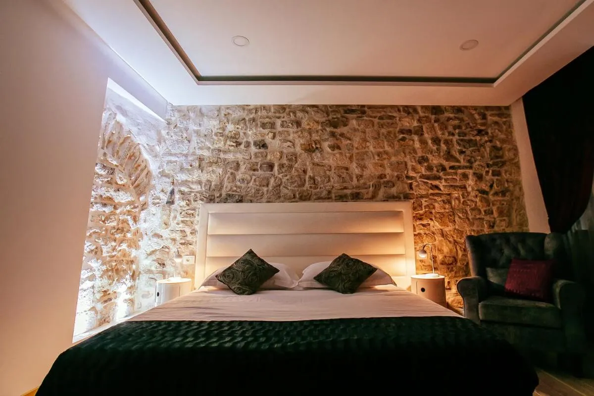 Image 4 of Get Split Luxury Apartment