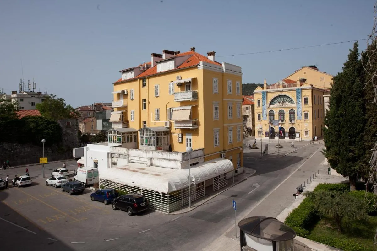Image 5 of Gianina Apartment