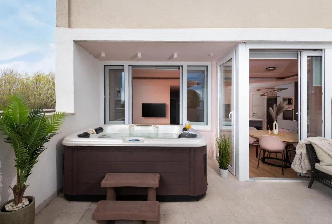 Image of Glow luxury apartment with terrace and jacuzzi