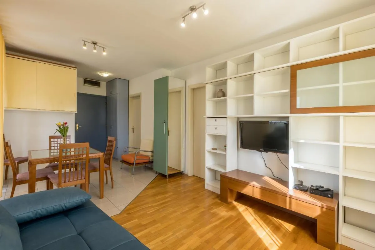 Image 4 of Hana City Apartment
