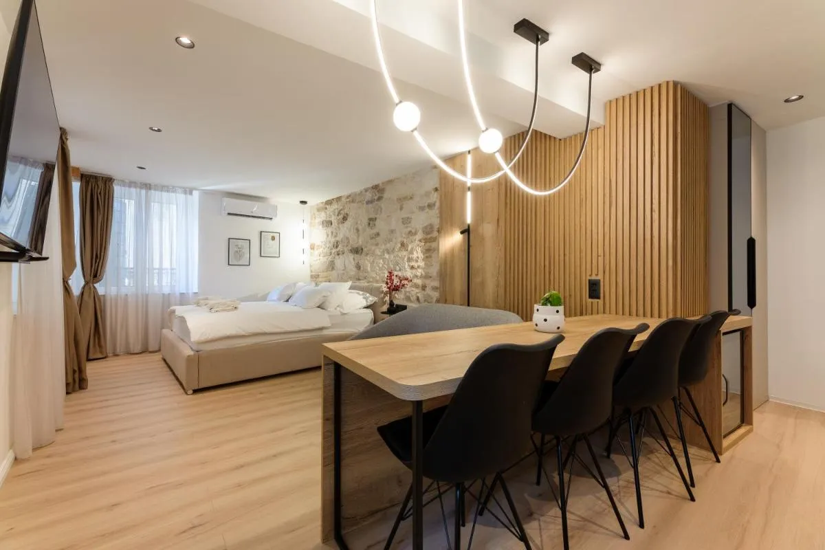 Image 4 of Harmony – Luxury room