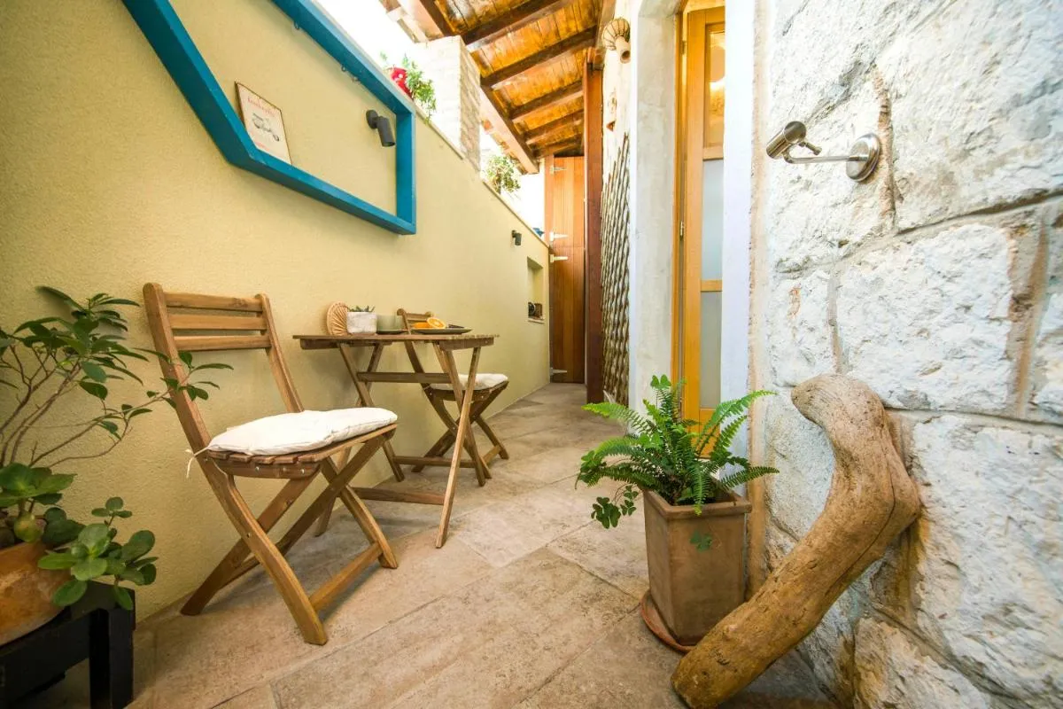 Image 2 of Hidden Luxury Residence 2BR with terrace