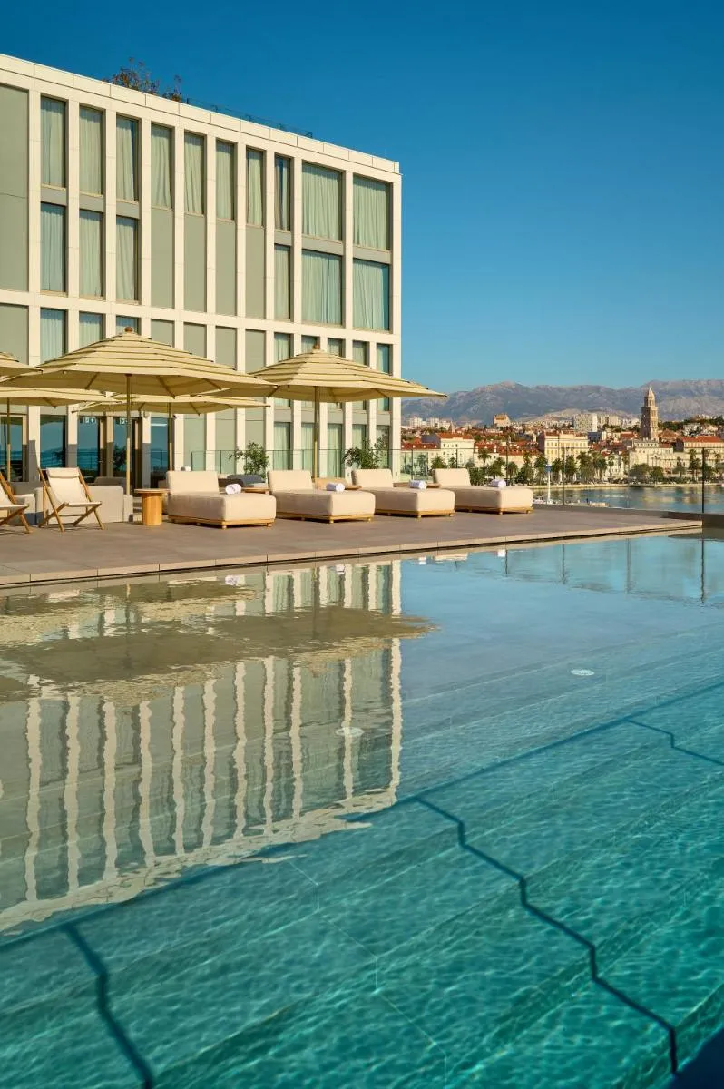 Image 3 of Hotel Ambasador