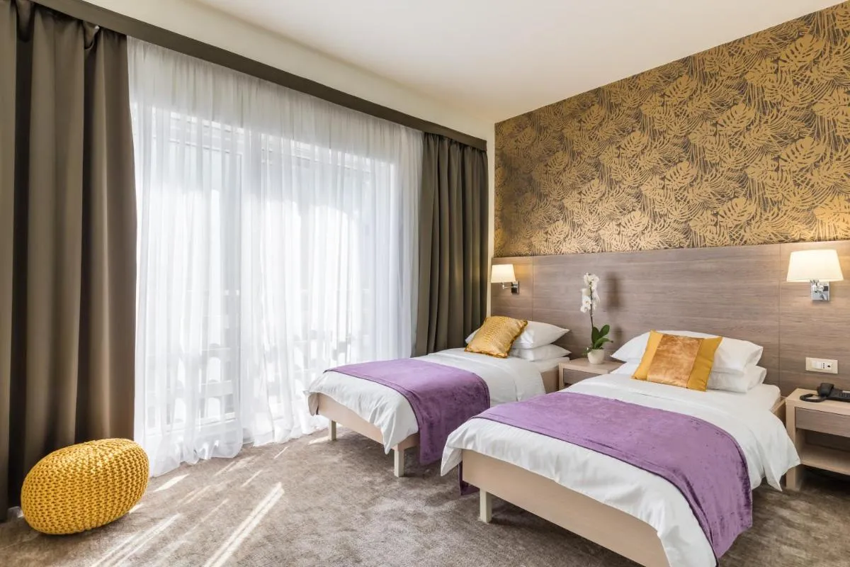Image 1 of Hotel Mondo