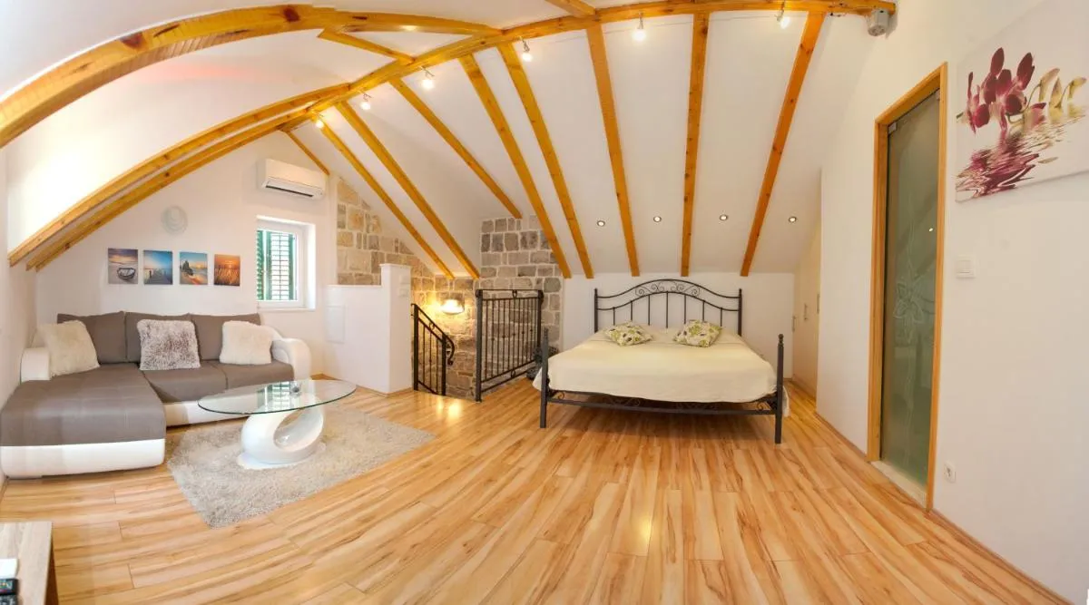 Image of House Sandra 2