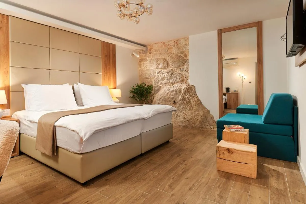 Image 3 of Ibella Luxury Rooms