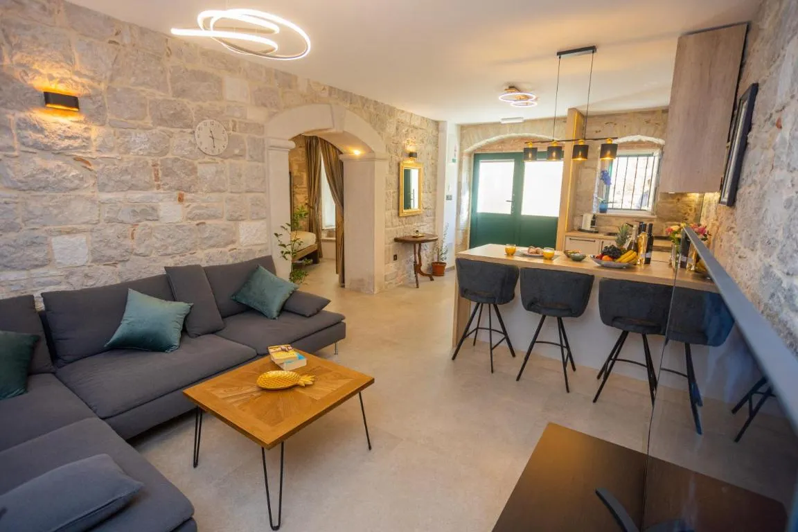 Image of Kamarin Luxury Studio Apartment