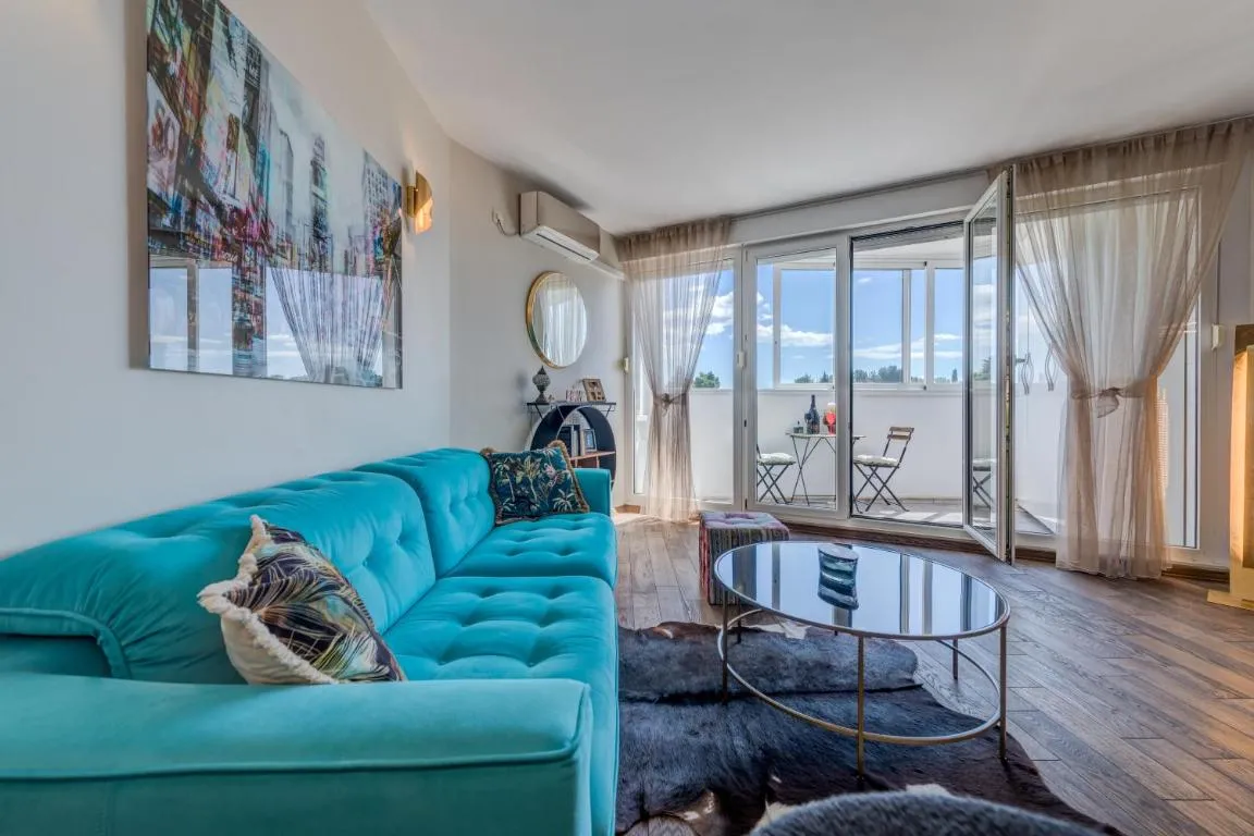 Image of LORI APARTMENT