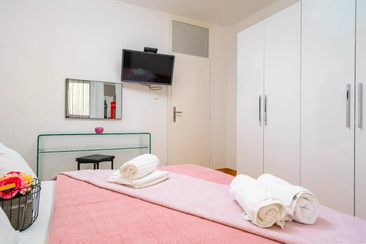 Image 6 of LUXE Comfort MELESIO Apartment in Split CENTRE