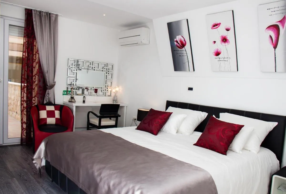 Image 6 of Lady Tania Apartment