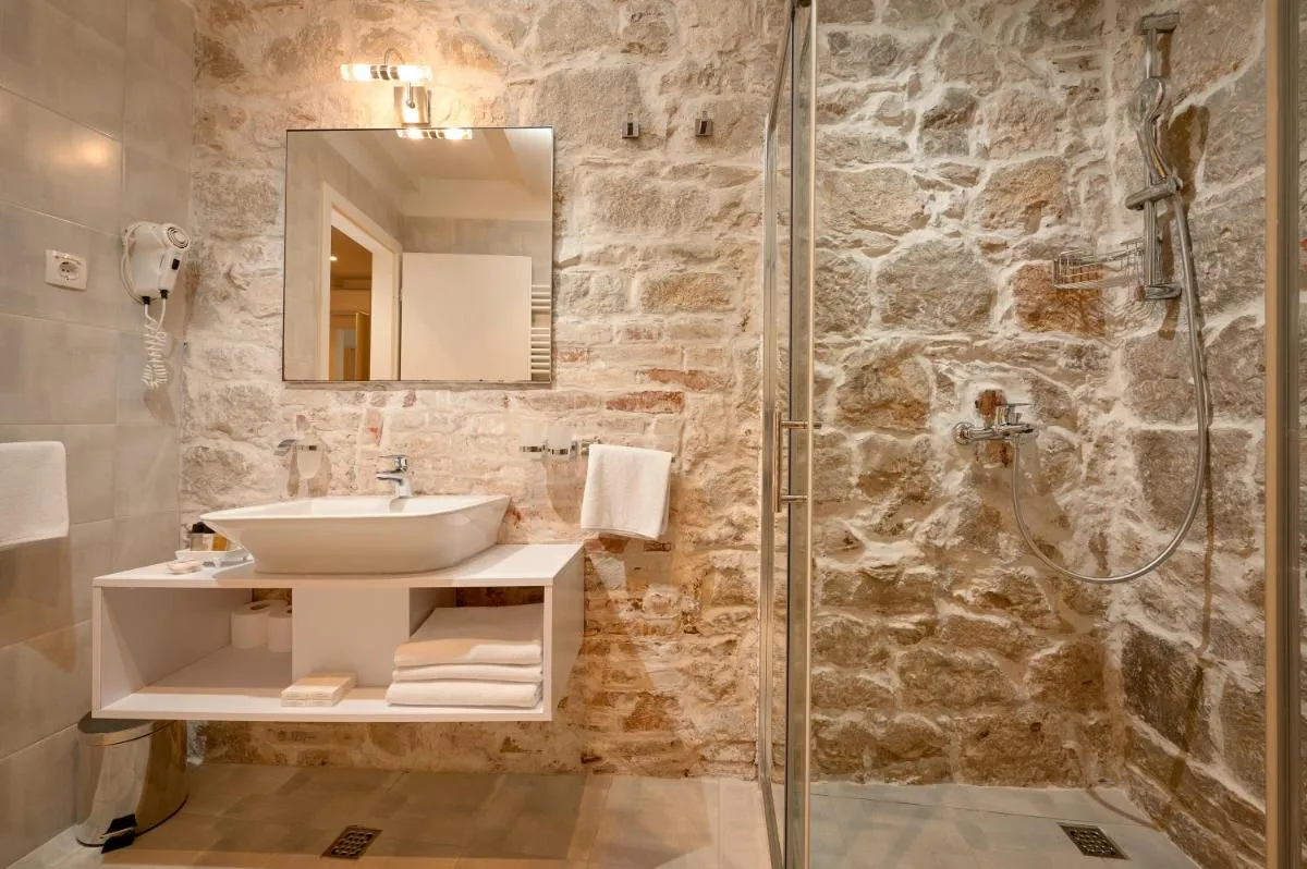 Image 4 of Lanterna Rooms