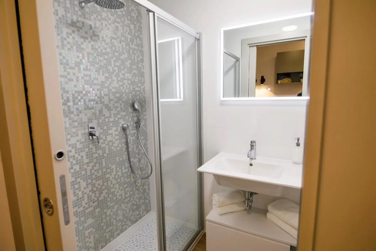 Image 6 of Le Soleil Rooms Split