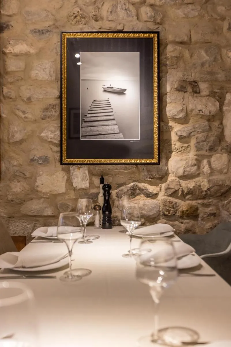 Image 5 of Leonis Restaurant & Rooms