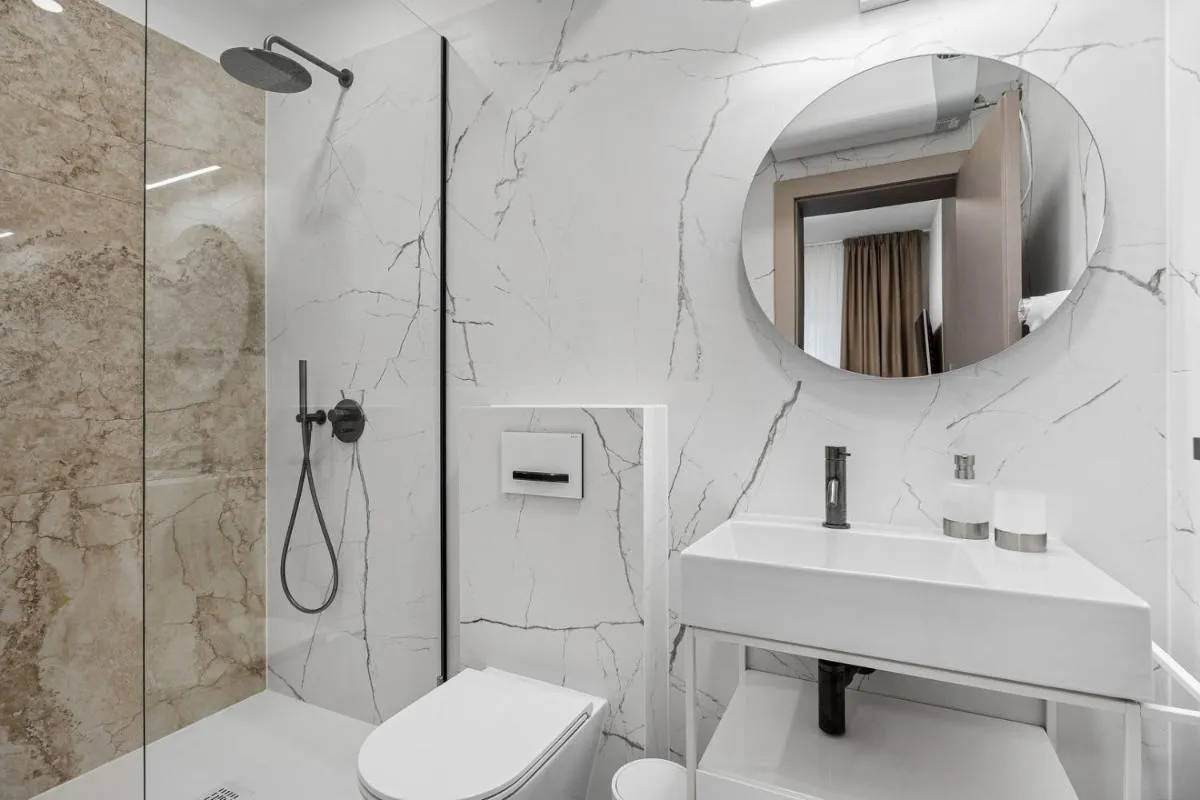 Image 2 of Luxury Apartment Diva 1
