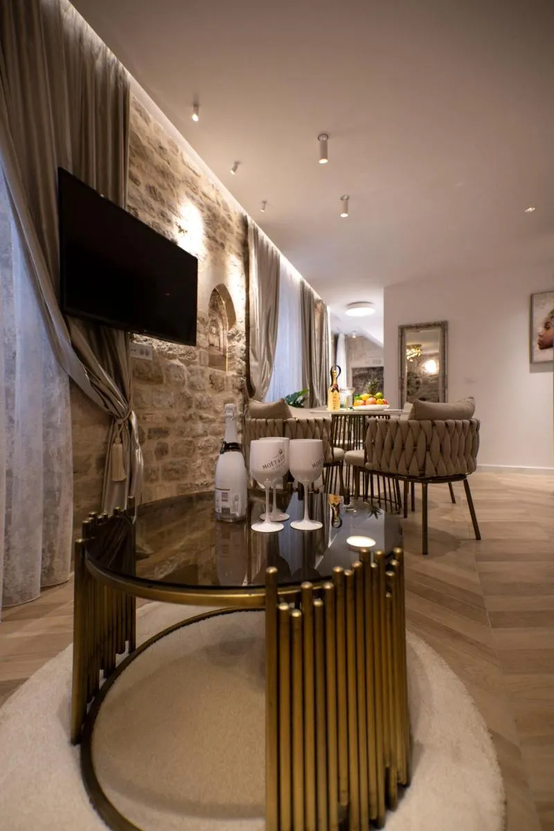 Image 4 of Luxury Apartments Lilly 1