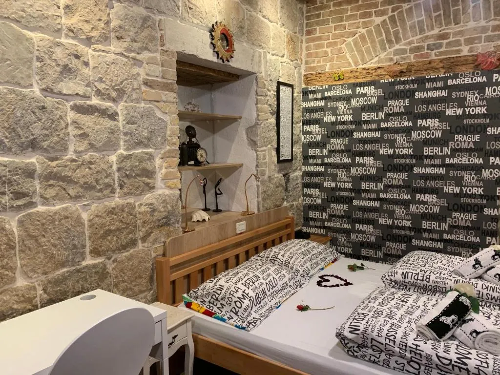 Image of Luxury Art Room
