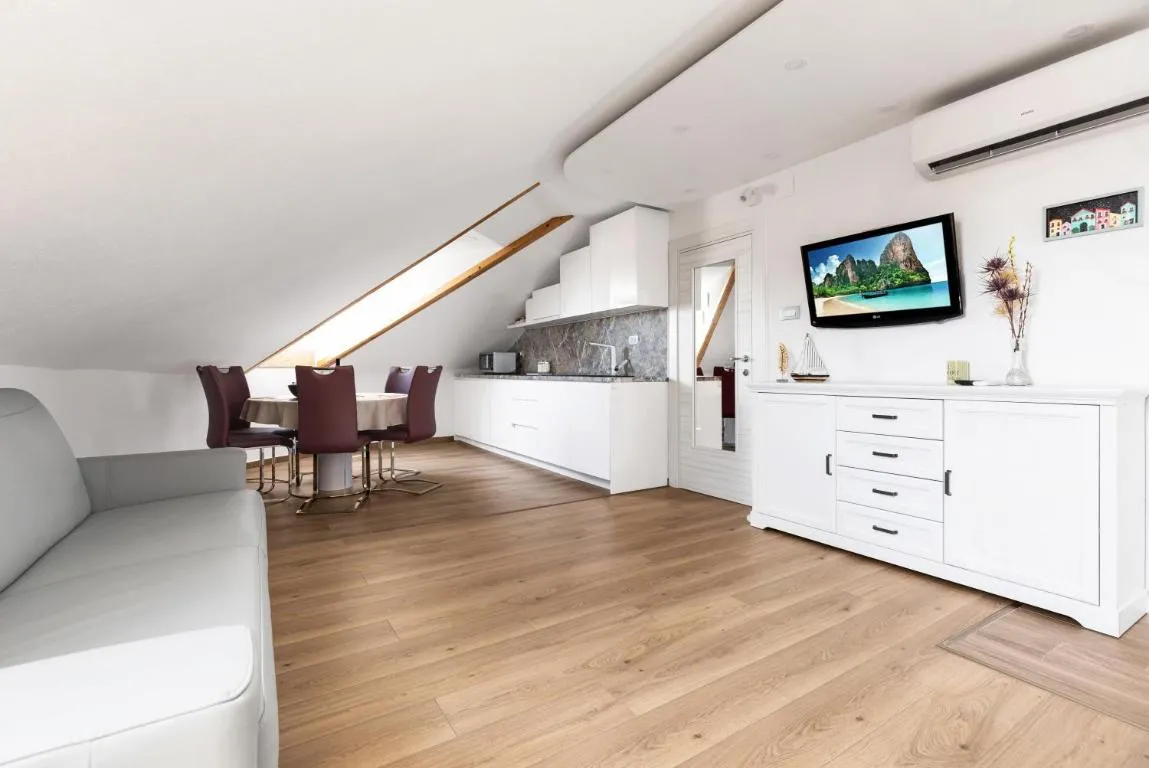 Image of Luxury Dante Apartment with terrace