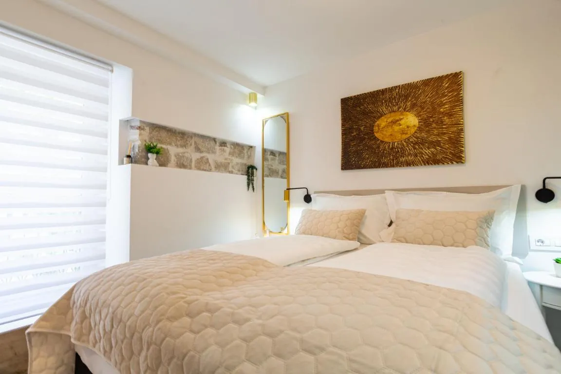Image of Luxury Lifestyle Rooms