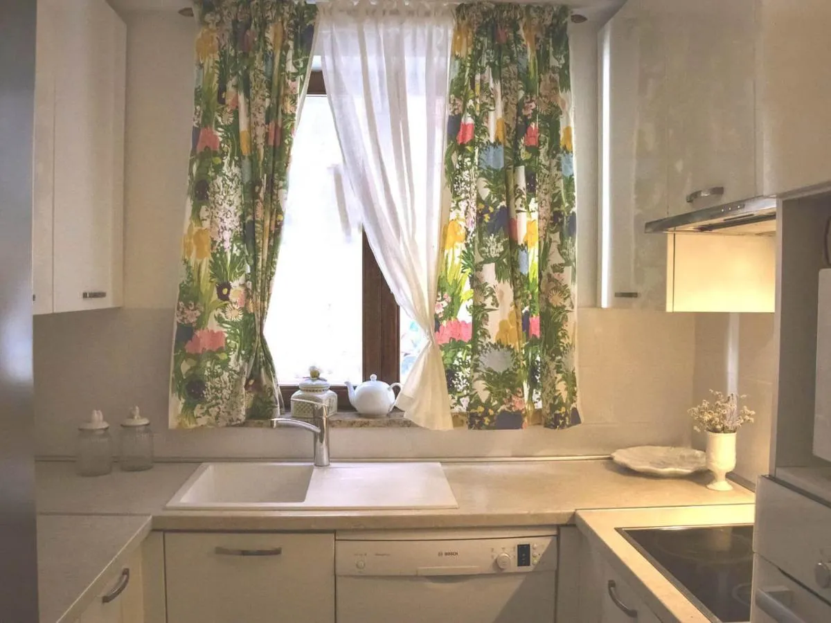 Image 2 of Luxury Suite Jasmin-Two Bedroom Suite with Hot Tub