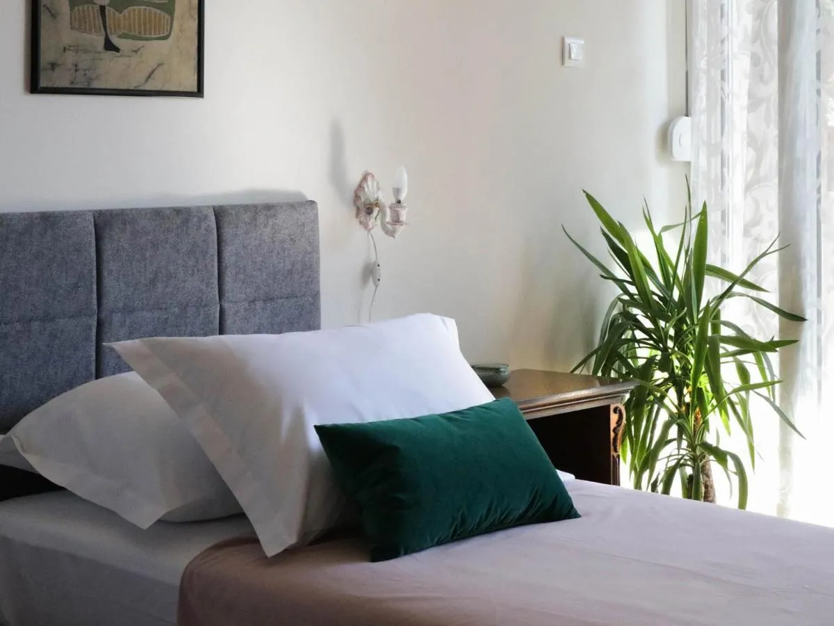 Image 1 of Luxury Suite Jasmin-Two Bedroom Suite with Hot Tub
