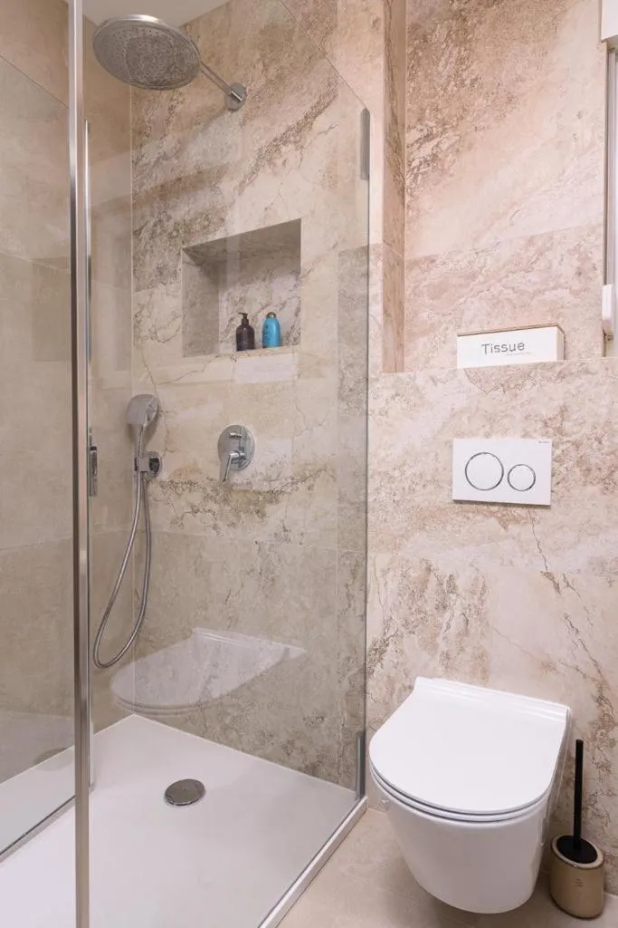 Image 3 of Luxury apartment A’MORE