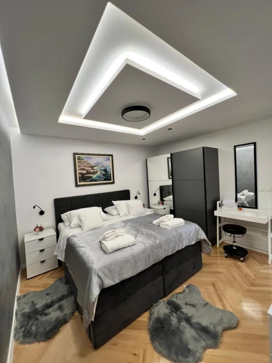 Image 2 of Luxury apartment DreamView