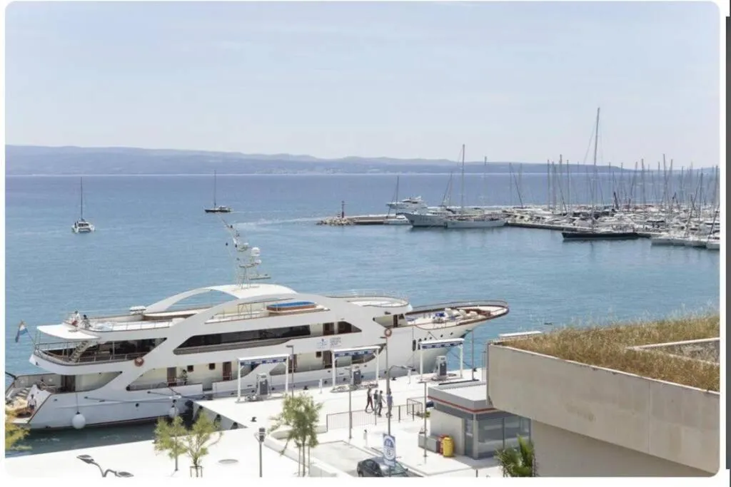 Image of Luxury apartment Eni on the West Coast