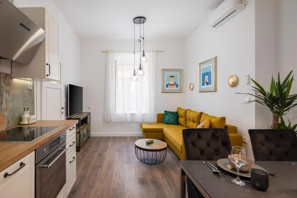 Image of Luxury apartment with patio in the heart of Split
